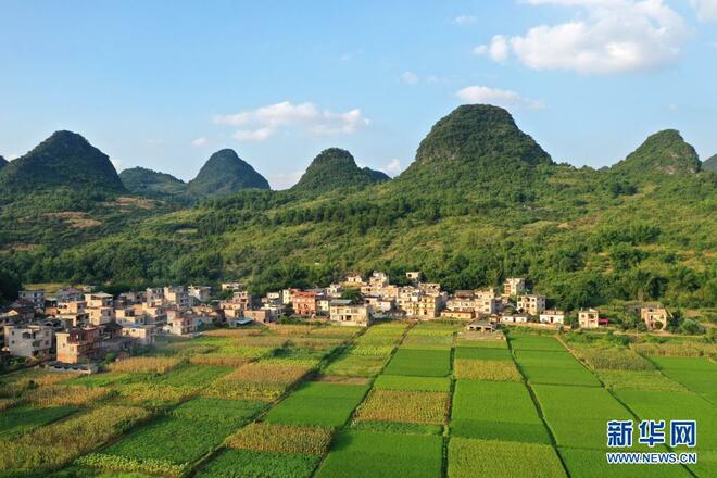 Panorama Kampung Guangxi yang Mempesona_fororder_kampung1