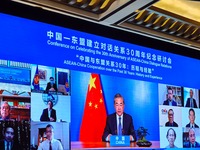 Hubungan China-ASEAN: Berpencapaian Lagi Berprospek Cemerlang