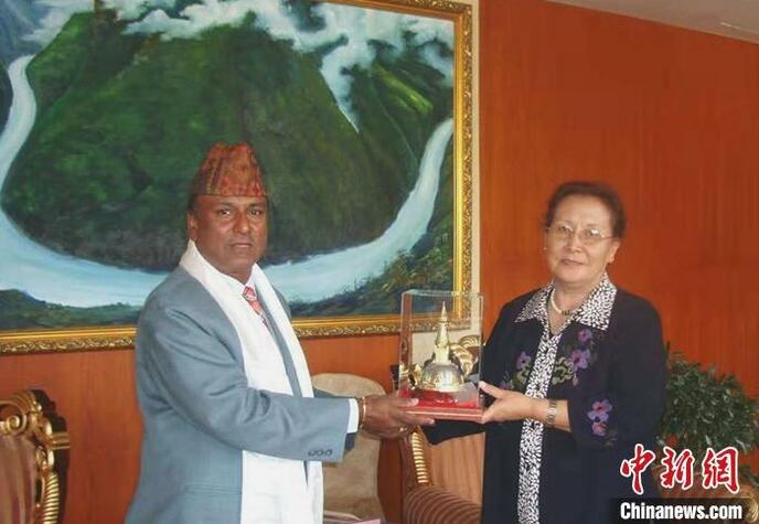 आशा है कि अधिक लोग तिब्बत के विकास के साथ निष्पक्ष व्यवहार करेंगे- नेपाली विद्वान_fororder_news 3