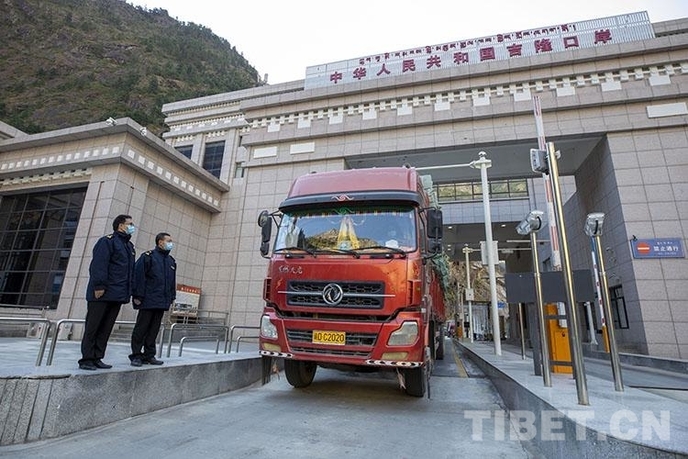 तिब्बत ：पहली छमाही में विदेशी व्यापारिक आयात-निर्यात 1.4 गुना बढ़ा_fororder_西藏海关
