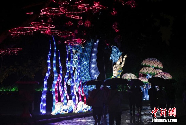 Malam Mempesona di Taman Dunia Beijing_fororder_412
