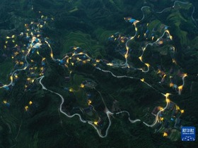 Lampu Jalan Yang Berkuasa Suria di Guangxi