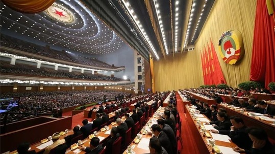 تاکید رییس جمهور چین بر توسعه مستمر کل روند مردم سالاریا