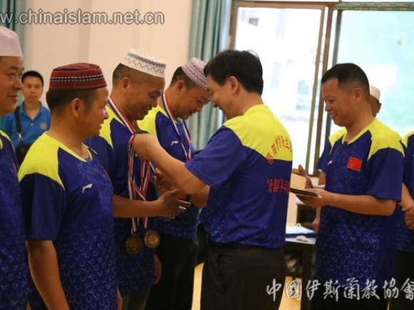 Masyarakat Islam di Shaoyang Sertai Pertandingan Pingpong
