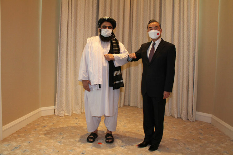 دیدار وزیر امور خارجه چین با  سرپرست وزارت امور خارجه دولت موقت طالبان_fororder_W020211027034753314945