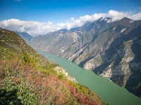 Pemandangan Gaung Wuxia Sungai Yangtze