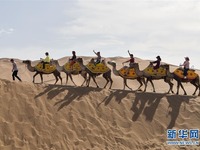 Klimaks Musim Pelancongan Padang Pasir di Xinjiang