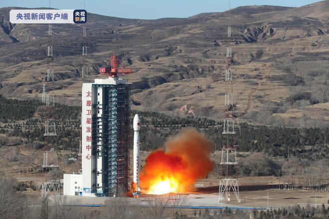China Berjaya Lancarkan Satelit Ziyuan-1 02E_fororder_3ed47e2b0c0f471dbccfcd555a9d75d3