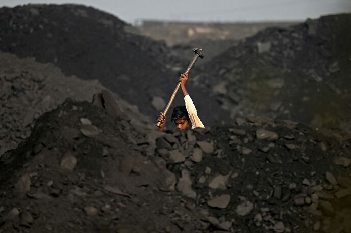 भारत इस साल के अंत तक कई देशों को कोयले का निर्यात शुरू करने की योजना बना रहा है_fororder_VCG111358269441