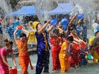 Pesta Songkran, Sambutan Tahun Baharu di Xishuangbanna