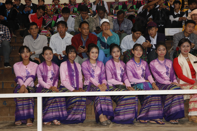 图片默认标题_fororder_6 在腊戌边交会开幕式上的缅甸掸族朋友.JPG